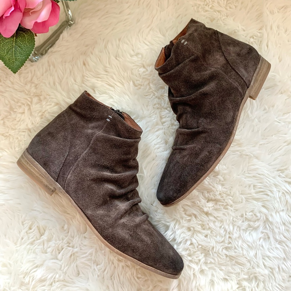 NEW Jeffrey Campbell Suede Booties